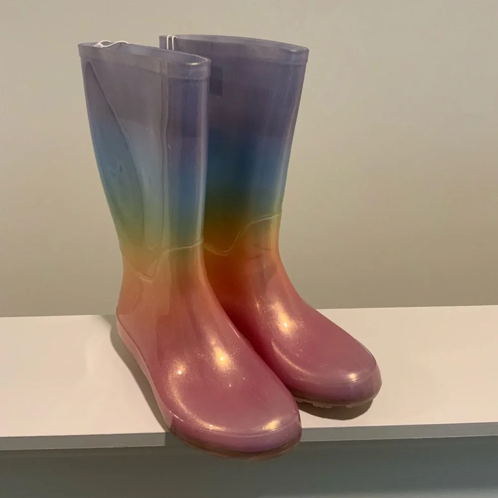 Cat & Jack Kids Rainbow Rain Boots